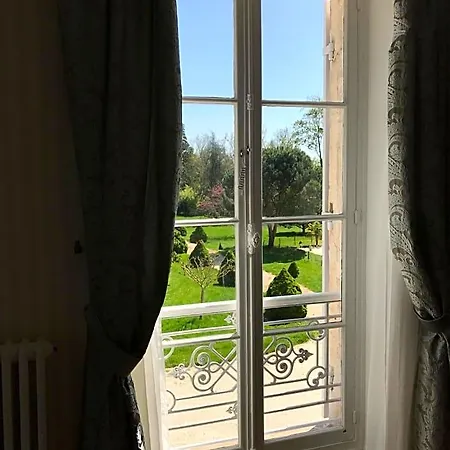 D'hotes De Pouzelande 4*