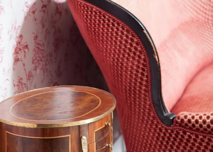 D'hotes De Pouzelande 住宿加早餐酒店 4*